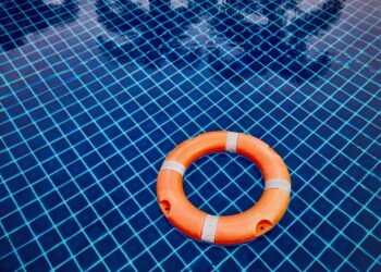 Curso sobre salvamento en natatorio