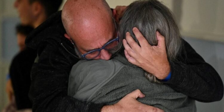 Tercera liberación Hamás entregó a otro grupo de rehenes israelíes y tailandeses