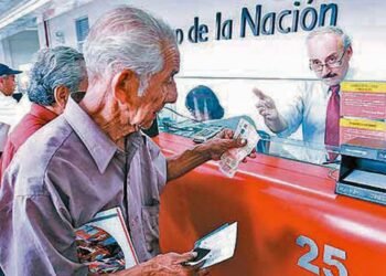 Nuevo refuerzo de $55.000 para jubilados y un aumento del 20,87% en los haberes