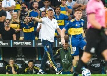 Tras perder la final de la Libertadores, renunció Almirón como DT de Boca