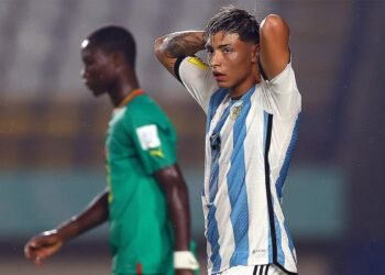 Argentina mostró su mejor cara en el final, pero no pudo ante Senegal en el debut