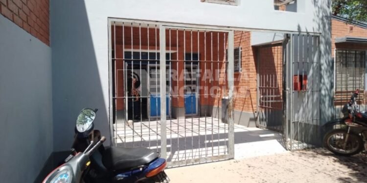 Ladrones dejaron sin aire acondicionado a una escuela