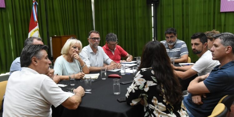 Se reunió la comisión administradora de Caminos de la Ruralidad