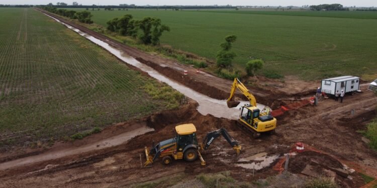 La provincia licita las obras de readecuación del canal interlagos en el departamento Vera