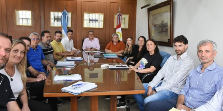 Transición municipal: abordaron temas de obra pública, servicios, ambiente y vivienda