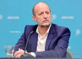 Disponen la inhibición de bienes de Martín Insaurralde, Jessica Cirio y Sofía Clérici