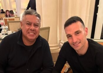 Reunión clave entre Scaloni y Tapia para definir el futuro al frente de la Selección