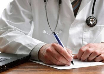 Las prepagas anuncian aumentos del orden del 40% para enero