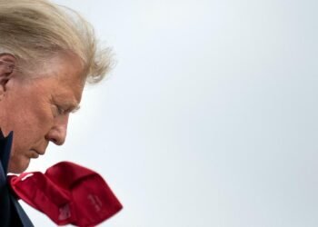 El FBI investiga las amenazas contra los jueces que excluyeron a Trump de las primarias