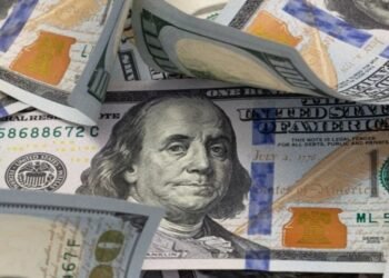 Expectativa por la apertura del dólar tras las primeras medidas del Gobierno: la información, minuto a minuto