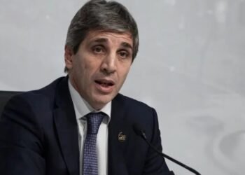 La síntesis del día El país económico de Milei arranca postergando los anuncios decisivos del ministro de Luis Caputo