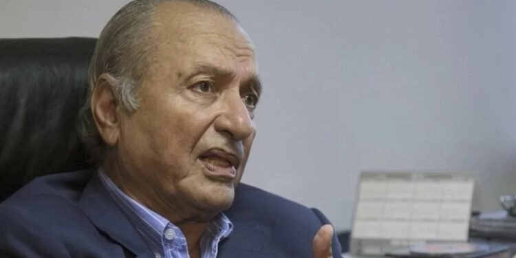 Trazó comparaciones Eduardo Menem consideró que será «muy duro estabilizar en el ’89 y seguramente lo será ahora»