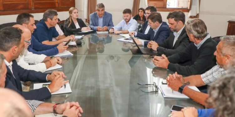 El Comité Operativo de Emergencia Hídrica analizó la situación en la provincia