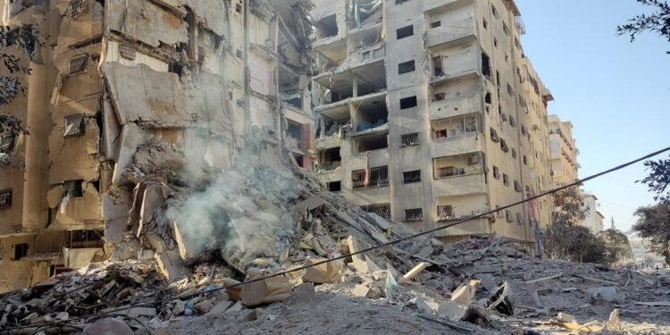 Israel bombardeó otra vez Gaza pese a la presión internacional para retomar tregua