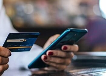 Los consumos con «dólar tarjeta» hasta el 13 de diciembre pagan impuestos del 60%