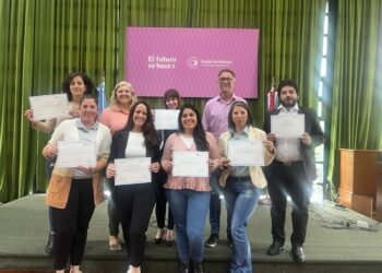 Empresas que se capacitaron en turismo sostenible recibieron certificados