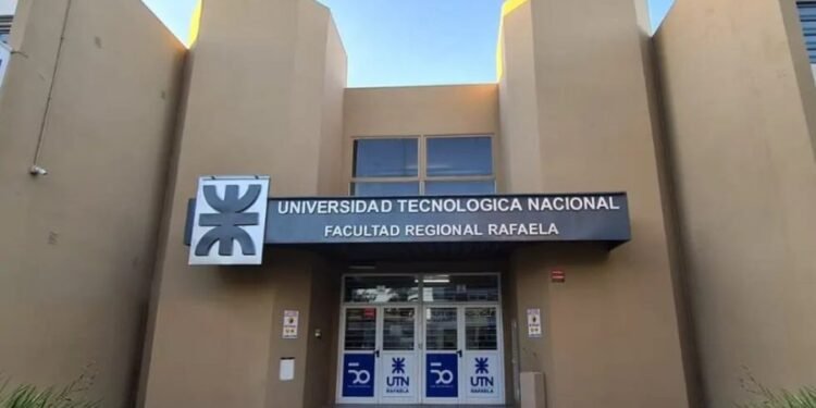 Abrieron las inscripciones en la UTN FRRa