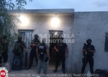 Narcotráfico: con marihuana y cocaína, detuvieron a un joven en un allanamiento