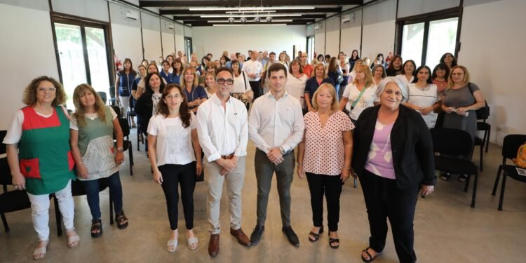 Entregaron la última cuota del año del Fondo de Asistencia Educativa