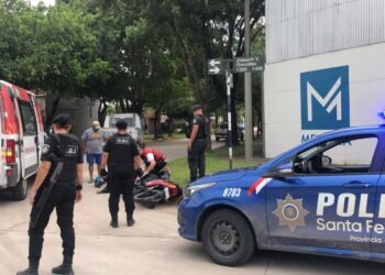*Motociclista debió ser asistido por el 107 tras accidente