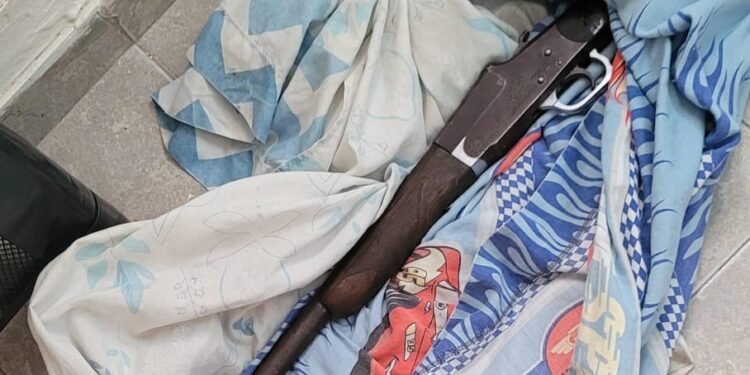 *GUR interceptó a un remisero con pasajera armada*