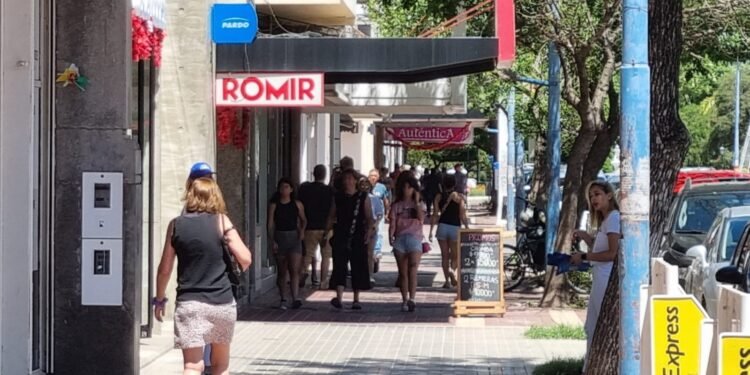 Anotatelo: así trabajarán los comercios en el fin de semana de Año Nuevo