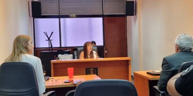 Condenaron a 7 años a uno de los policías acusados de diversos delitos en Frontera