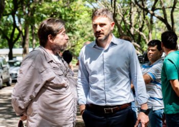 Estévez visitó delegaciones ambientales en Rosario, Santa Fe, Reconquista y Villa Ocampo