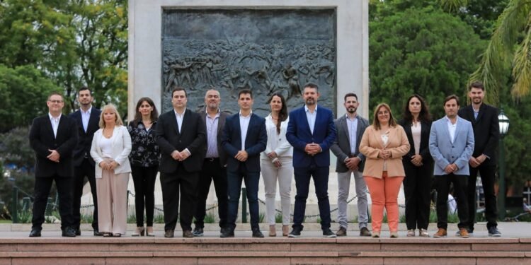 Viotti ya tiene a todos los integrantes de su equipo de gobierno
