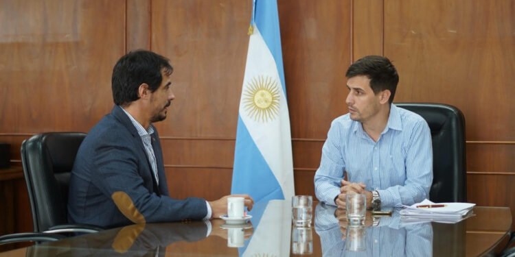 Viotti recibió al titular de la Delegación Rafaela de Niñez, Adolescencia y Familia