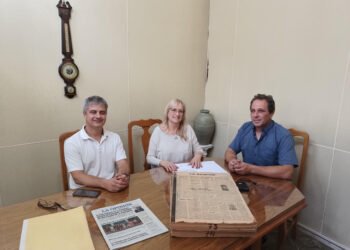 Convenio de trabajo entre el Archivo Histórico Municipal y Diario La Opinión