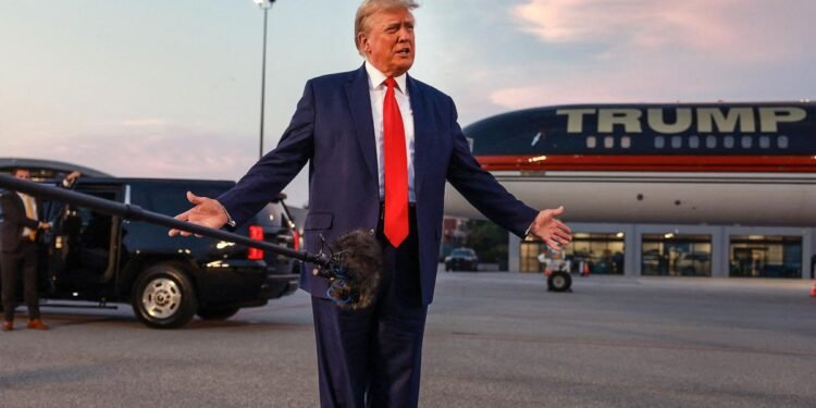 Los abogados de Trump fueron a la Corte Suprema por el fallo de Colorado