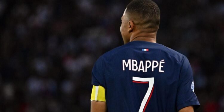 Mbappé quiere que Real Madrid le pague 100 millones de euros anuales brutos