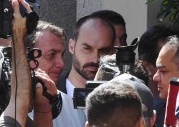 El gobierno de Bolsonaro espió a 30.000 opositores y guardó los datos en Israel