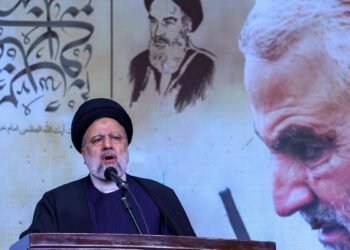 El presidente de Irán prometió «venganza» por el atentado que dejó cerca de 90 muertos