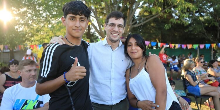 La Municipalidad puso en marcha el verano en «La Pile»