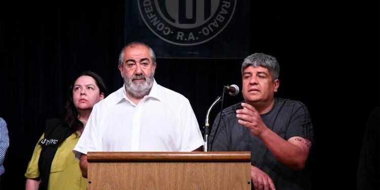 La Justicia le dio 72 horas al Gobierno para emitir un informe en torno al amparo de la CGT