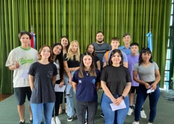 Diez jóvenes comienzan sus prácticas laborales