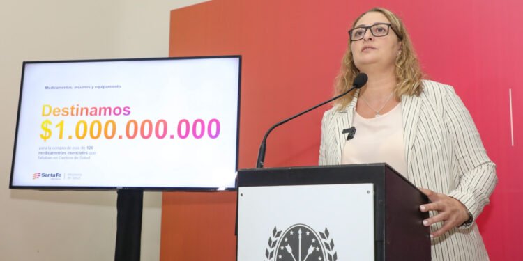 Salud: la ministra Ciancio aseguró que se cumplieron pagos por 20 mil millones de pesos