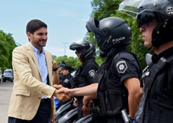 Pullaro puso en marcha el programa provincial “Operativo Verano”