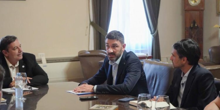 Provincia articula estrategias de calidad ambiental con universidades nacionales