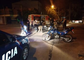 Un automovilista embistió a una ciclista en barrio 30 de octubre