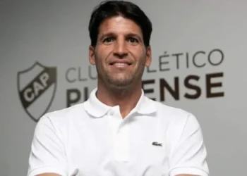 Sebastián Grazzini dejó de ser el DT de Platense Seis técnicos despedidos en apenas 7 fechas