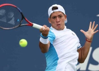 Argentina venció a Kazajistán por la Copa Davis y se metió en las Finales