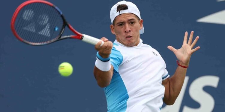 Argentina venció a Kazajistán por la Copa Davis y se metió en las Finales