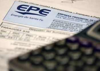 Tiembla el bolsillo: ¿Cuánto podría llegarte en las próximas facturas de la luz?