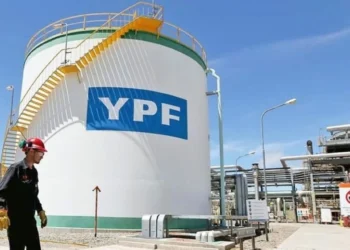 Juicio por YPF: demandantes pidieron embargar acciones y hasta el swap con China