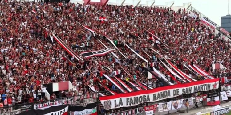 Luto en el ascenso: en una pelea de barras, asesinaron a un hincha de Chacarita
