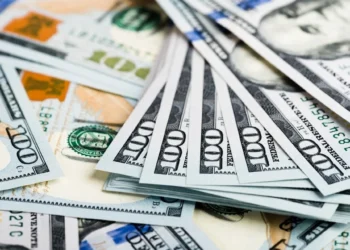 A cuánto opera el dólar este viernes 9 de febrero: la información, minuto a minuto