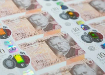 Reino Unido pondrá en circulación billetes con el retrato del rey Carlos III
